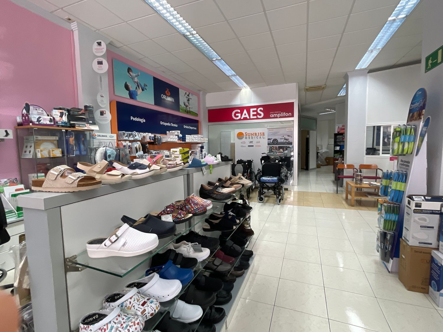 Locales o naves en Santa Cruz de Tenerife, La Salle — imagen 9