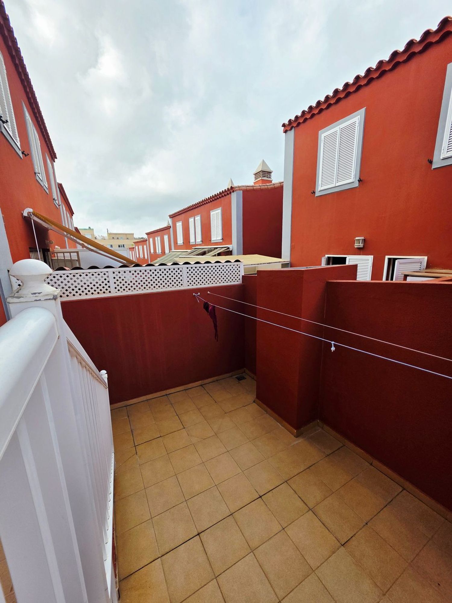 Adosados en Palmas de Gran Canaria, Las, Tamaraceite — imagen 12