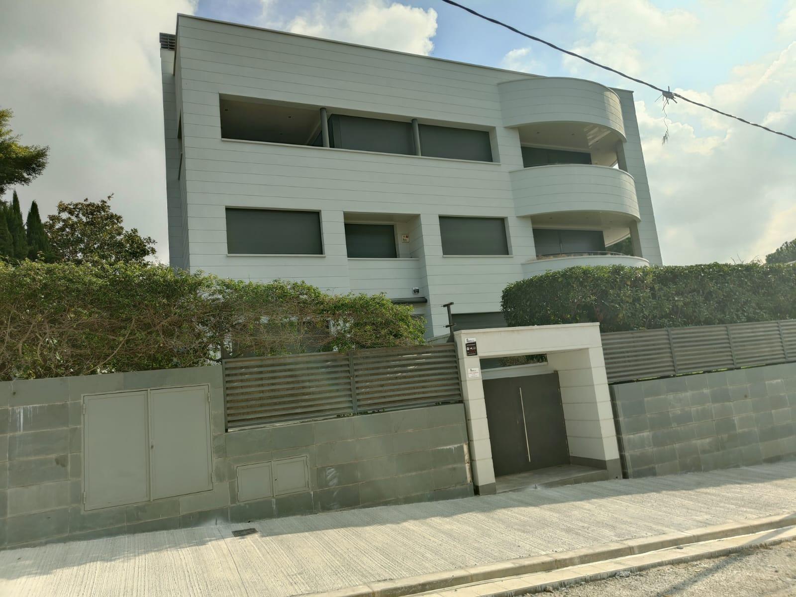 Independientes en Esplugues de Llobregat, Ciutat Diagonal — imagen 6