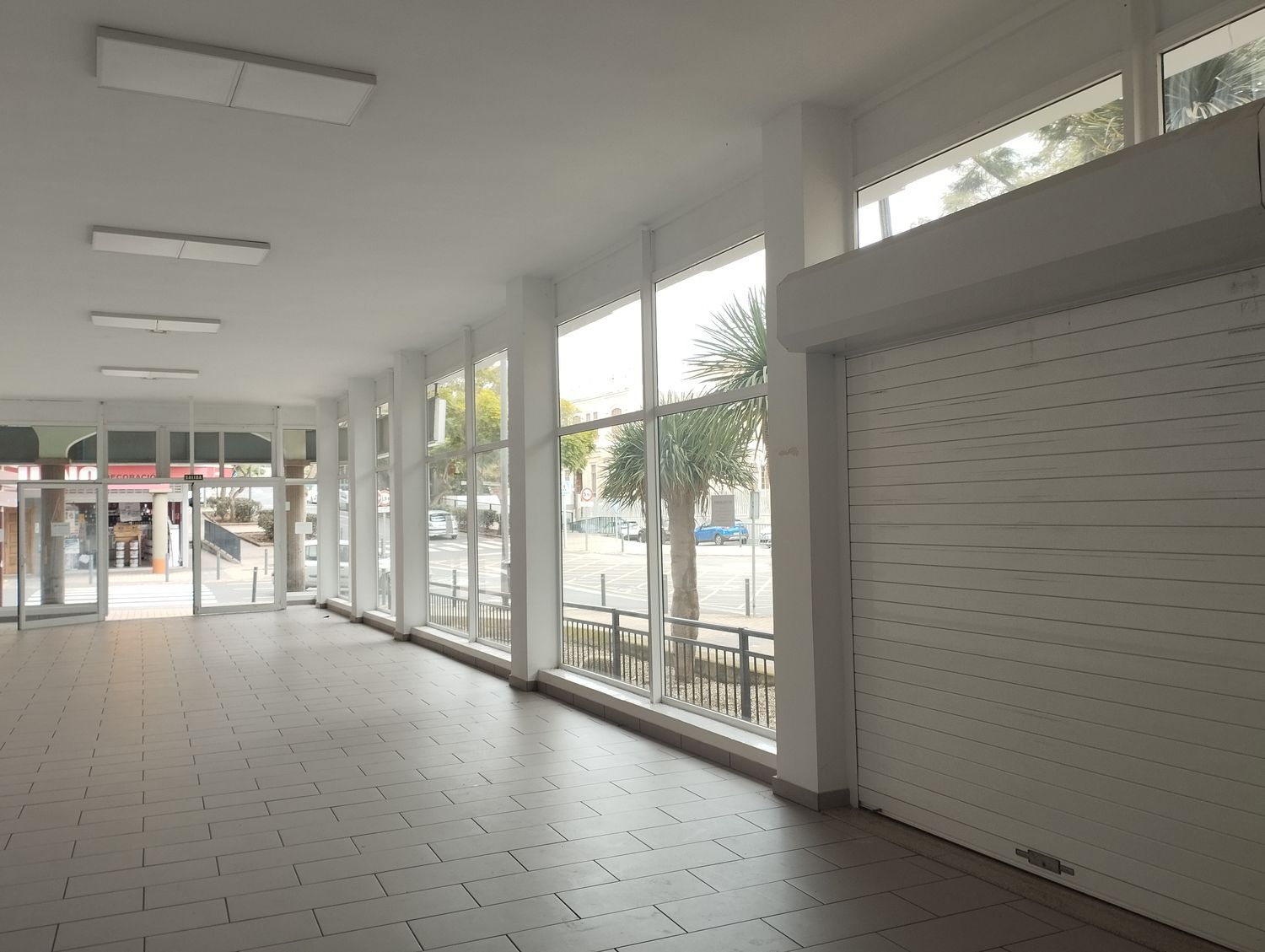 Locales o naves en Arucas — imagen 8