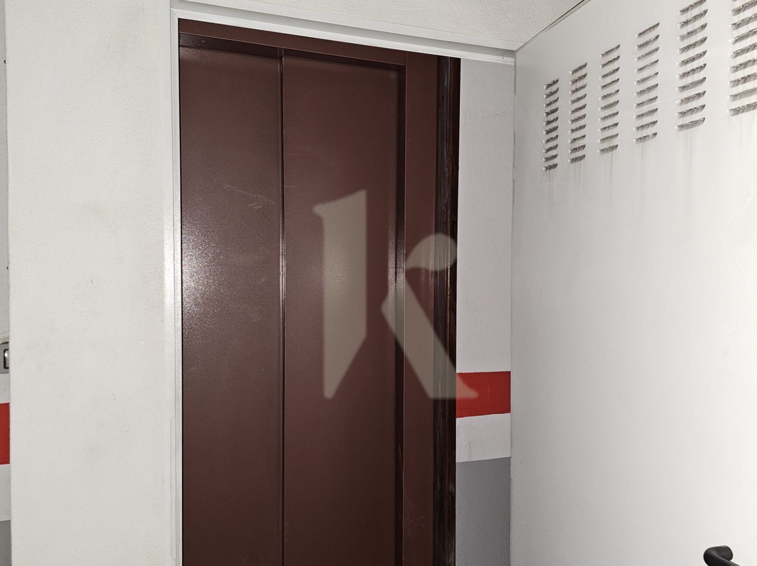 Locales o naves en San Cristóbal de La Laguna, LA LAGUNA — imagen 17
