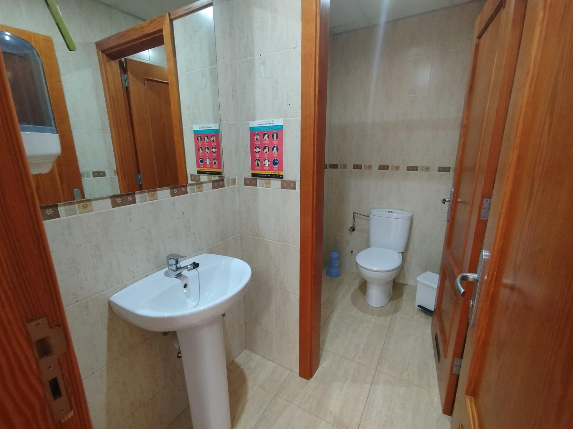 Locales o naves en Palmas de Gran Canaria, Las, Arenales — imagen 13