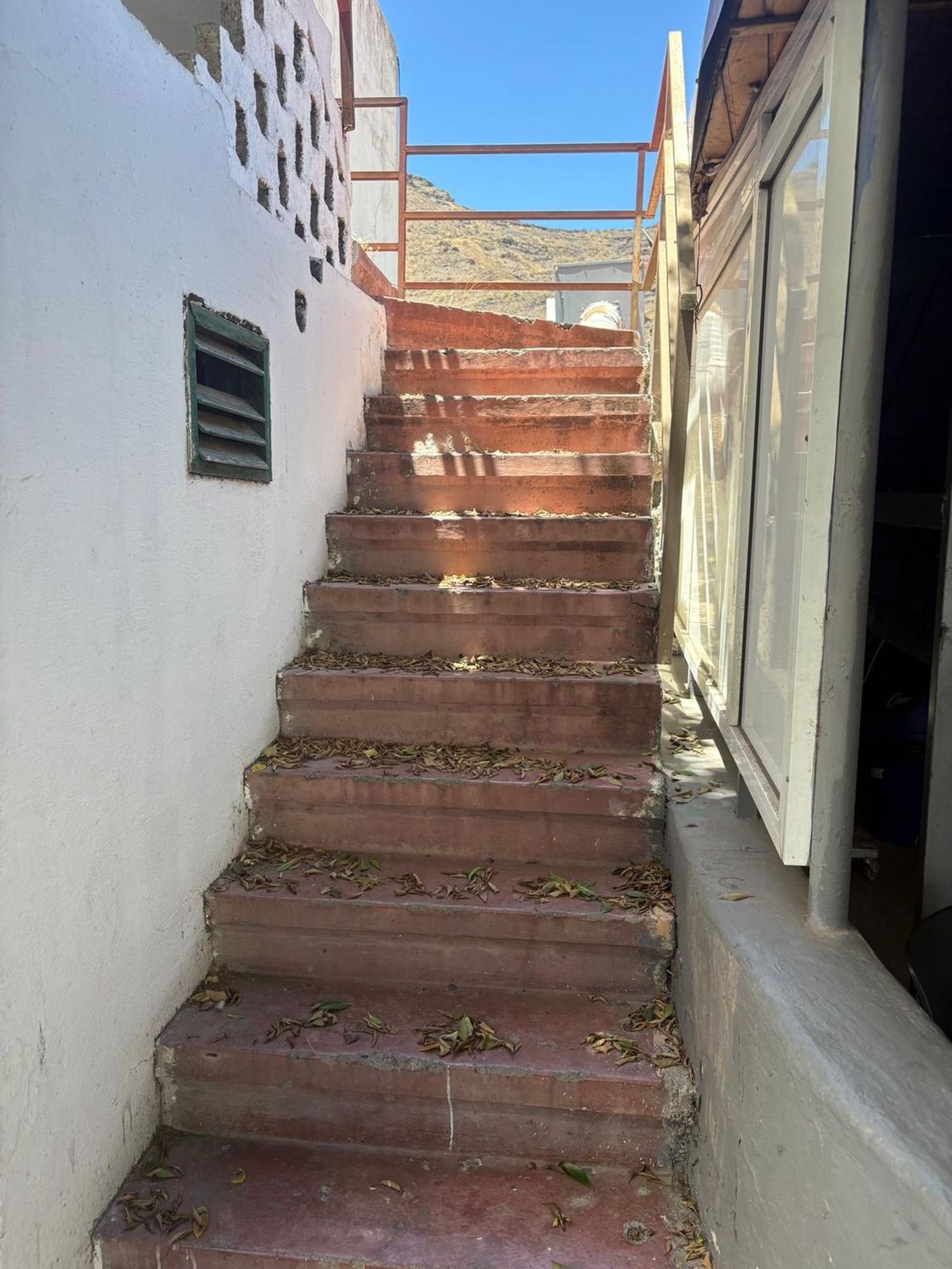 Locales o naves en Mogán — imagen 6