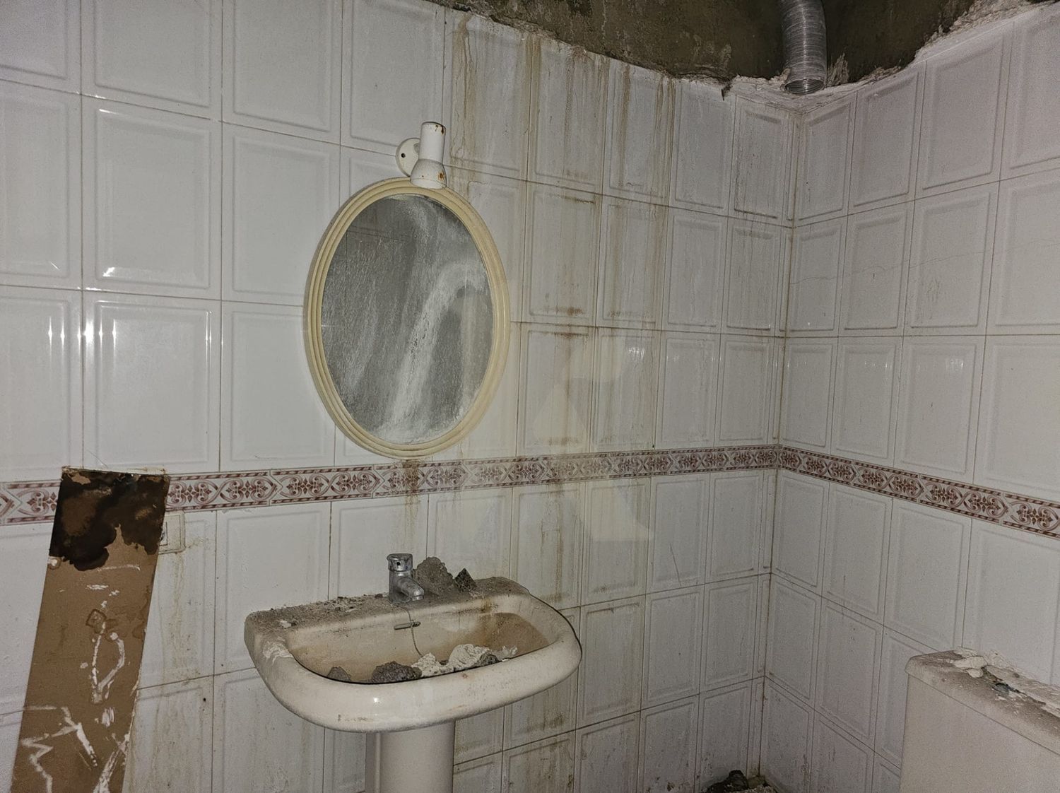 Locales o naves en Sobradillo — imagen 15