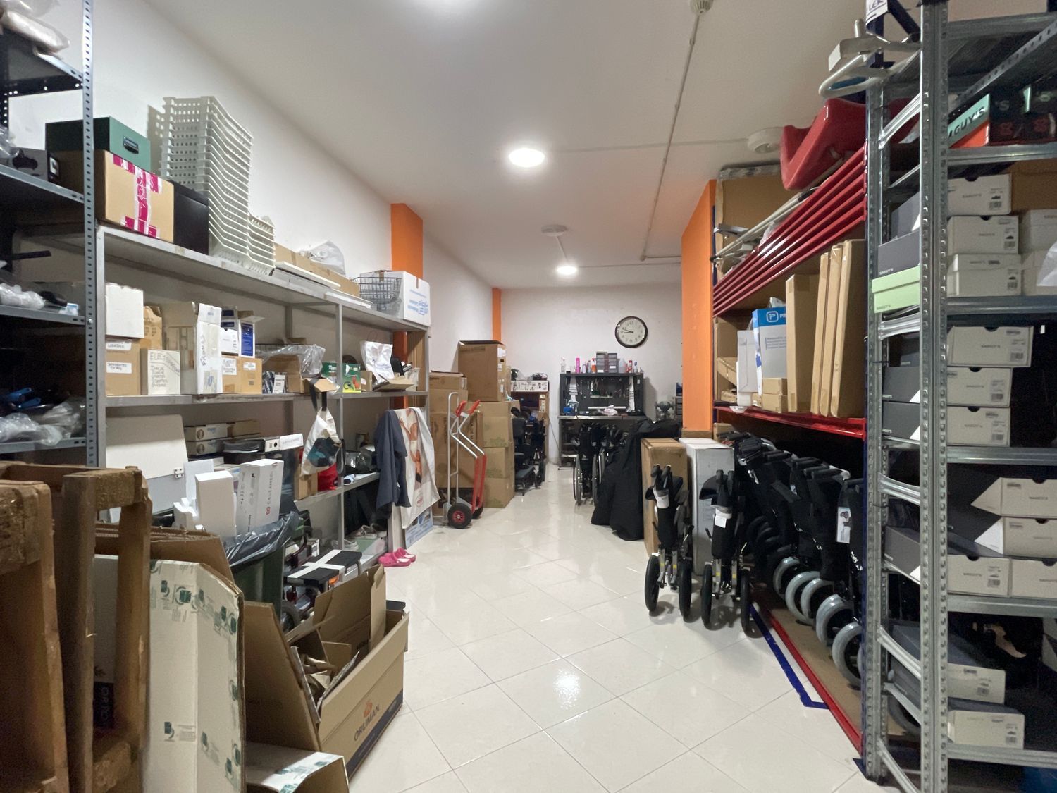 Locales o naves en Santa Cruz de Tenerife, La Salle — imagen 10
