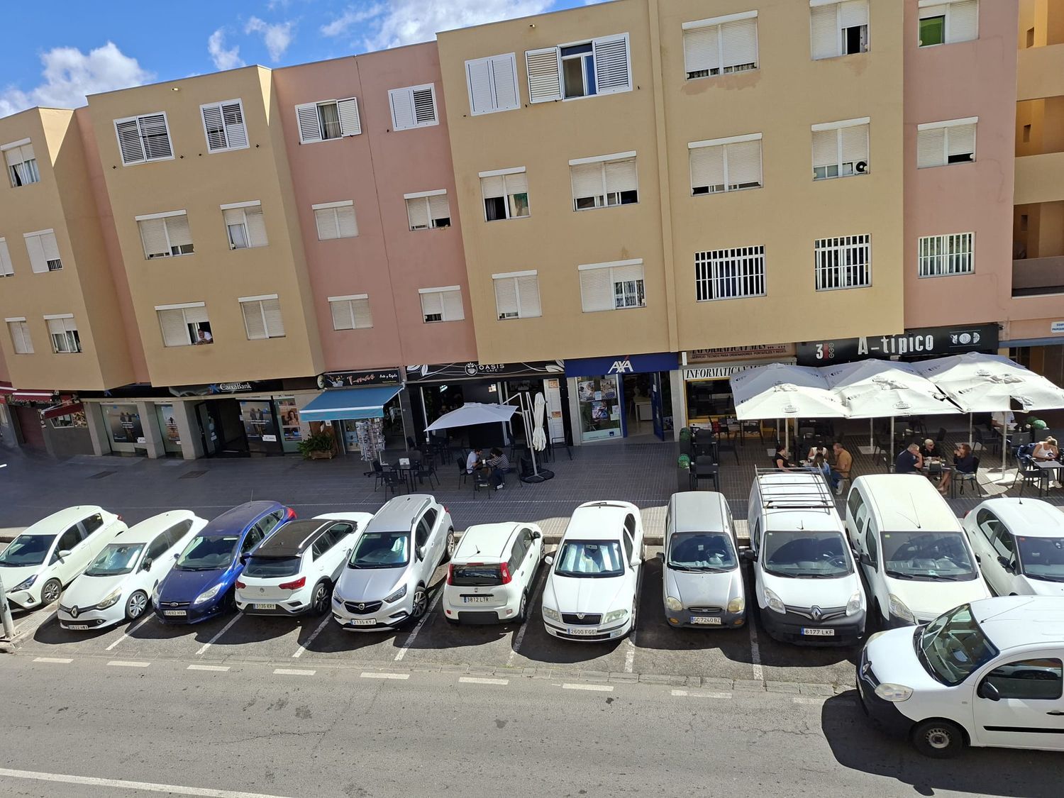 Edificios en San Bartolomé de Tirajana — imagen 25