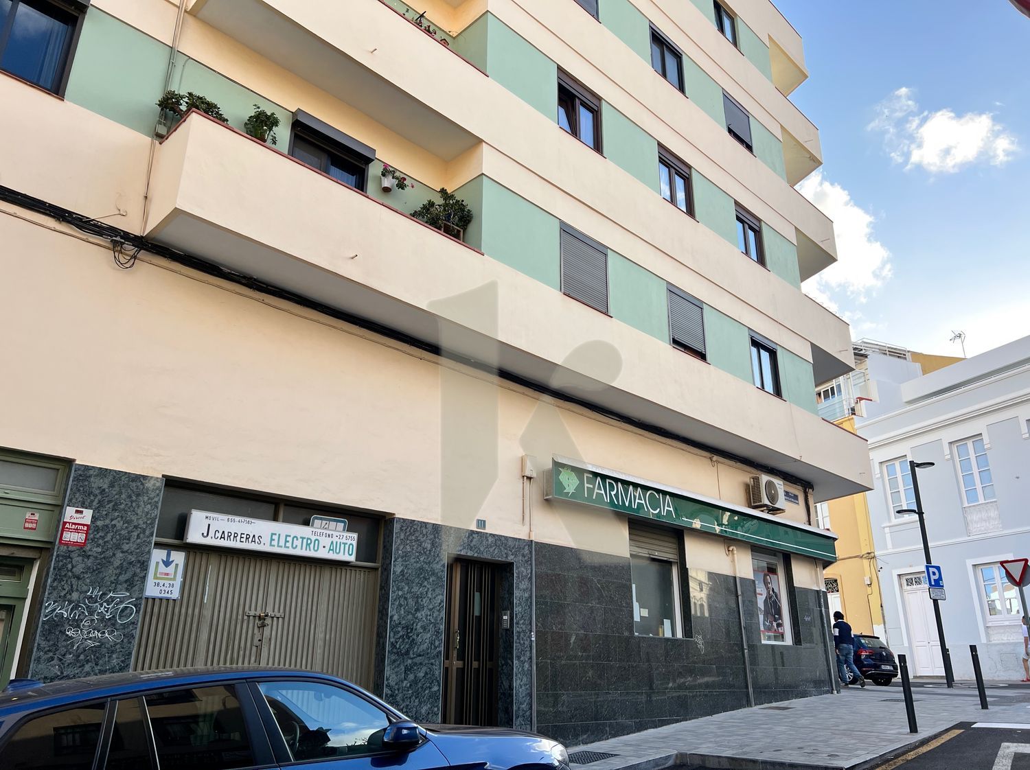 Locales o naves en San Cristóbal de La Laguna — imagen 2