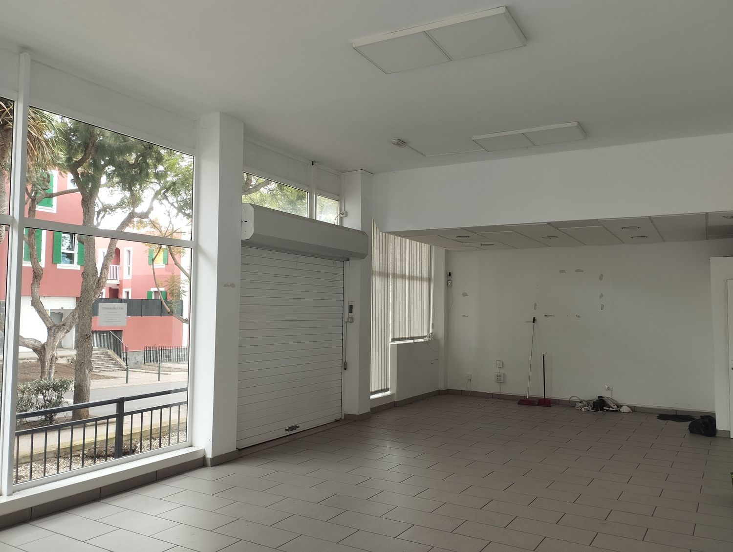 Locales o naves en Arucas — imagen 3