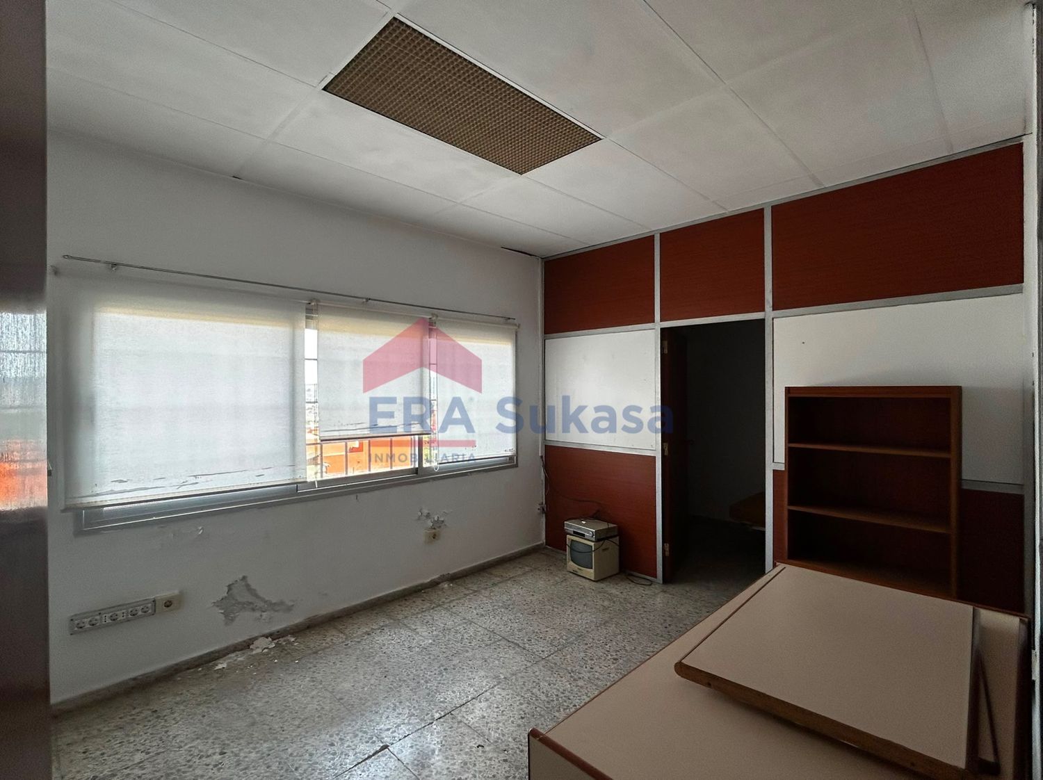 Locales o naves en San Cristóbal de La Laguna, LA LAGUNA — imagen 9