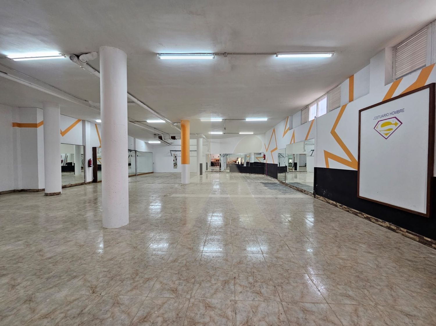 Locales o naves en Santa Cruz de Tenerife, Barranco Grande — imagen 11
