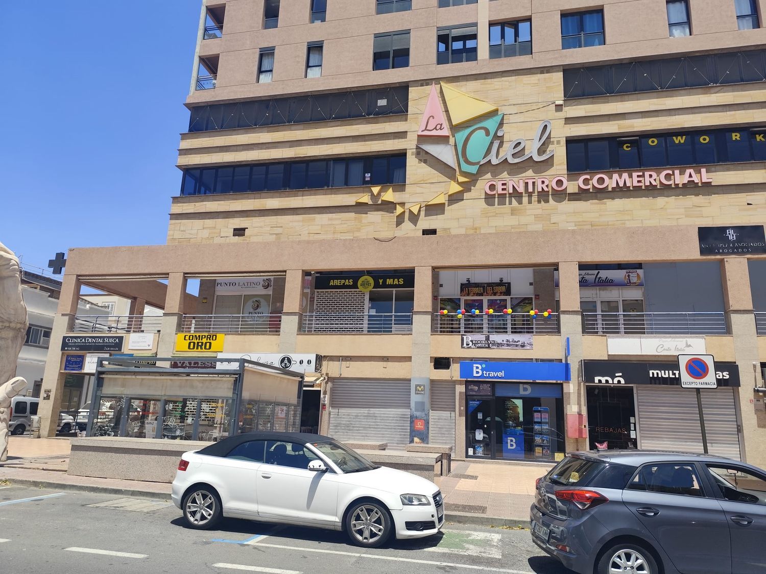 Locales o naves en Santa Lucía de Tirajana — imagen 12