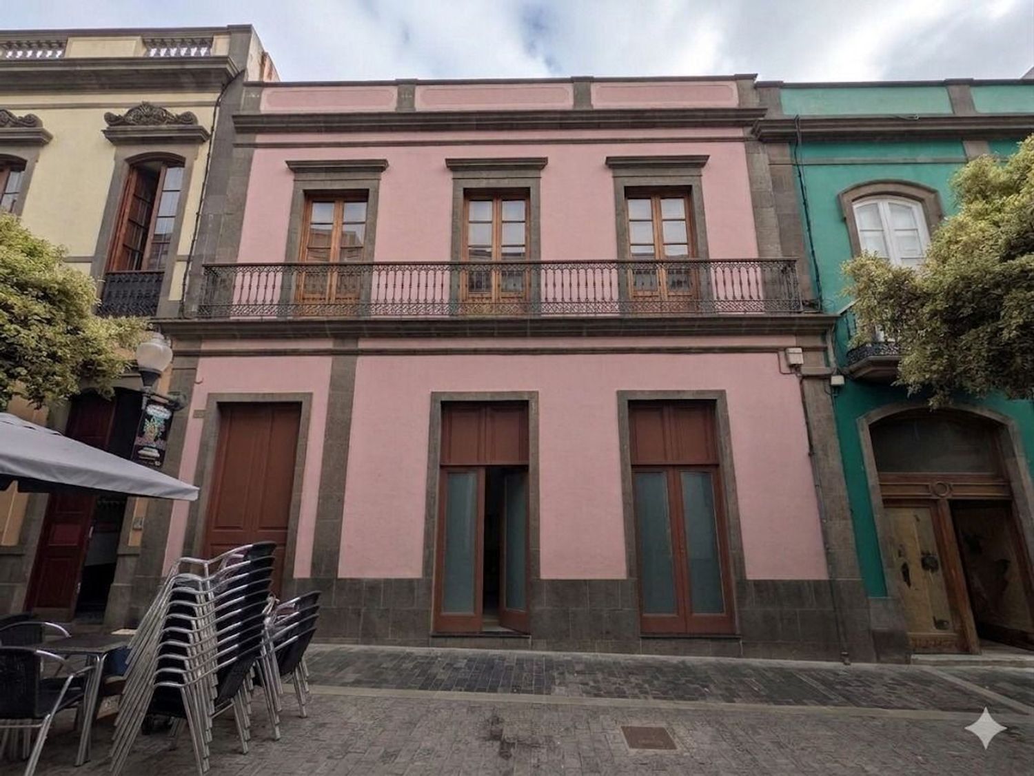 Edificios en Palmas de Gran Canaria, Las, Triana — imagen 2