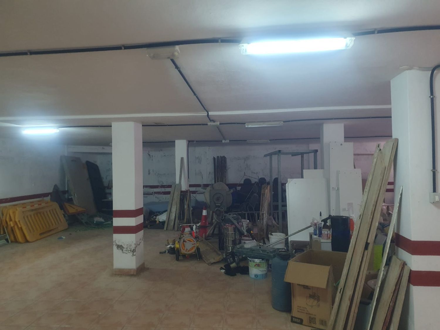 Locales o naves en San Cristóbal de La Laguna, LA LAGUNA — imagen 9