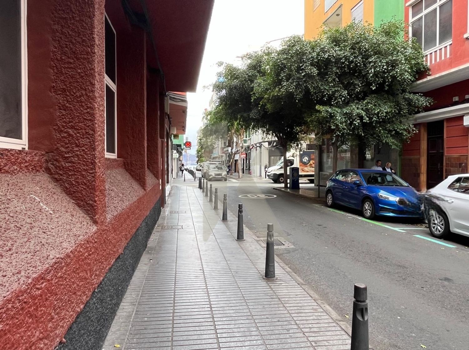 Locales o naves en Palmas de Gran Canaria, Las, Santa Catalina - Canteras — imagen 4