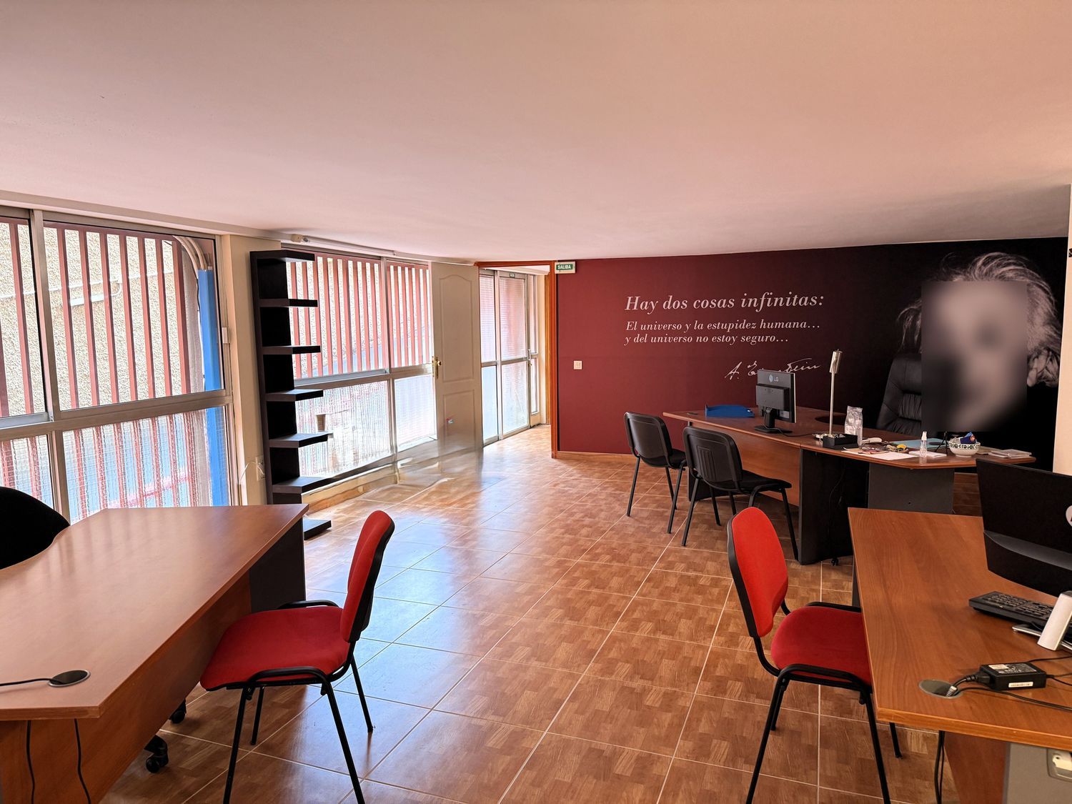 Locales o naves en Santa Cruz de Tenerife, La Salle — imagen 2