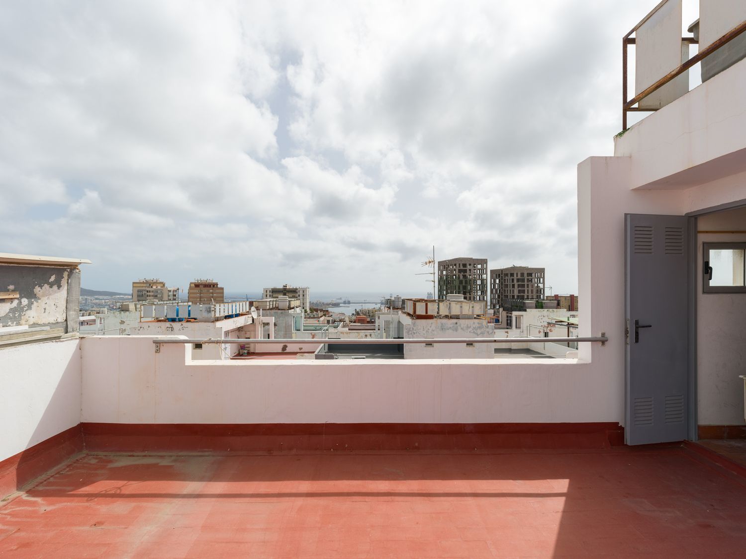 Pisos en Palmas de Gran Canaria, Las, Escaleritas - La Feria — imagen 4
