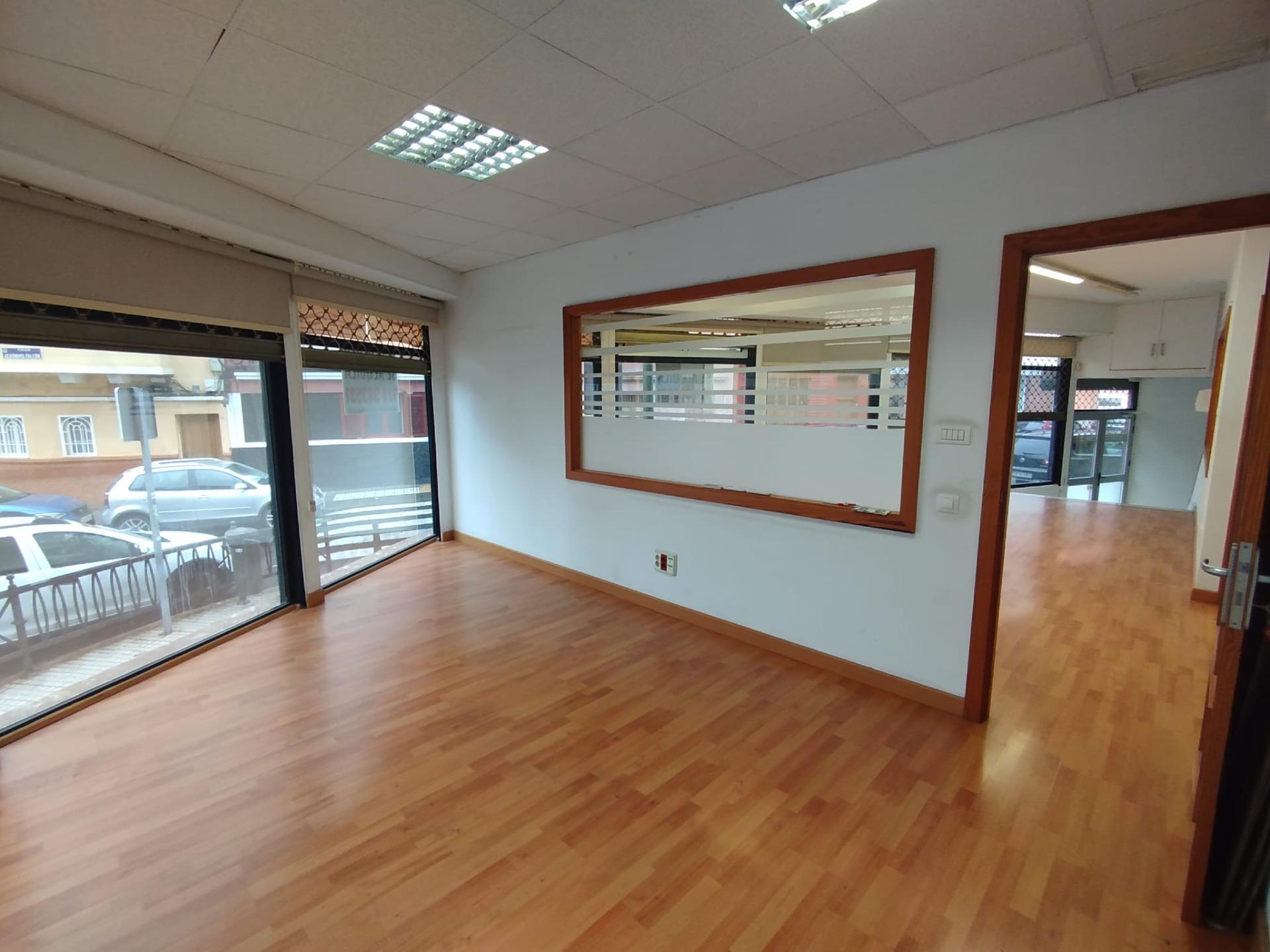 Locales o naves en Palmas de Gran Canaria, Las, Arenales — imagen 6