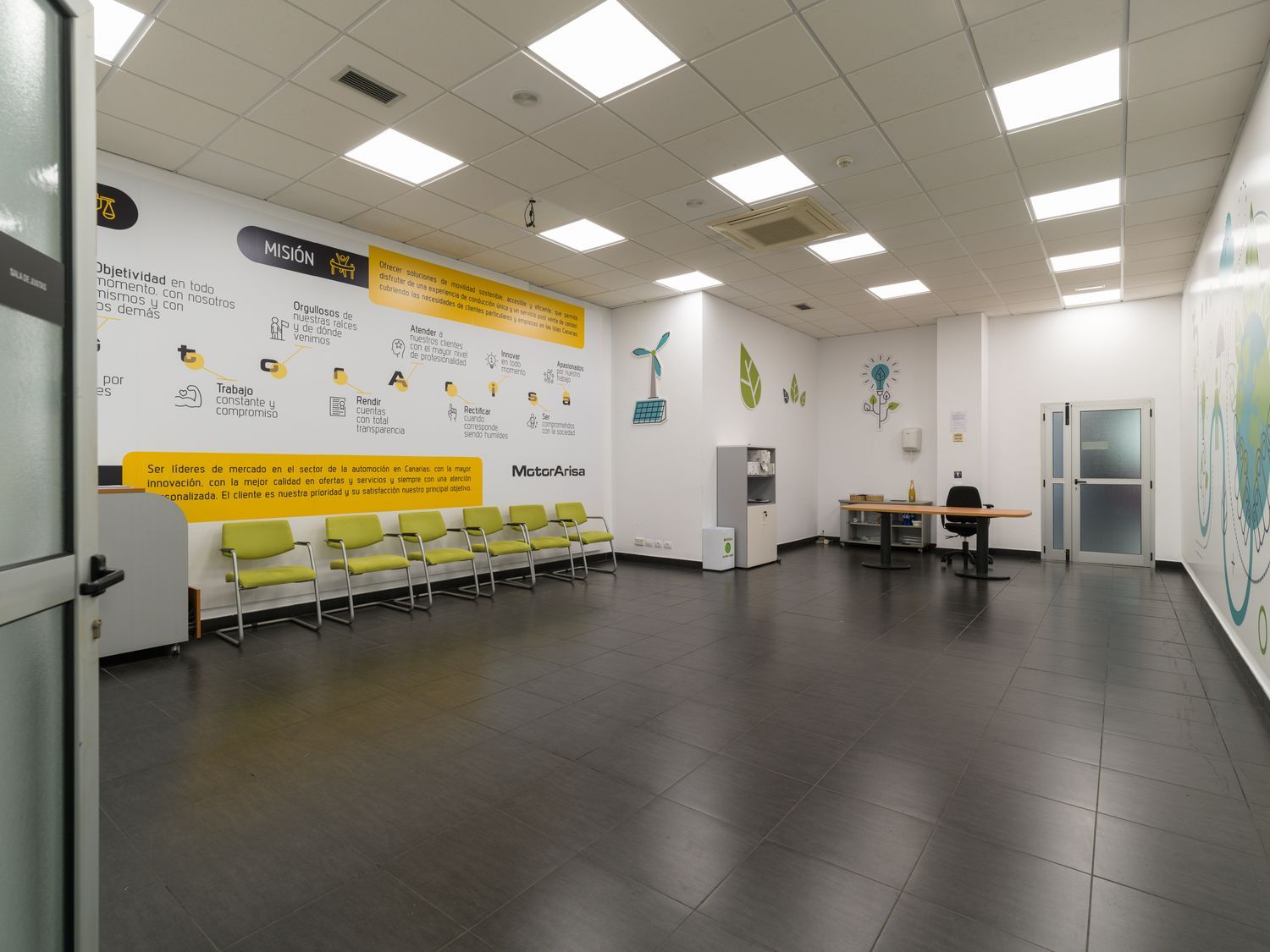 Locales o naves en Palmas de Gran Canaria, Las, La Isleta — imagen 12