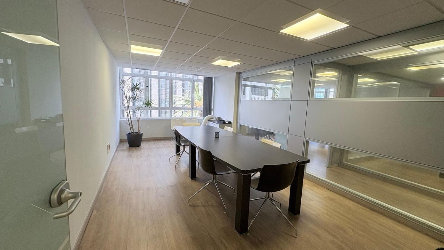 Oficinas en Palmas de Gran Canaria, Las, Santa Catalina - Canteras — imagen 8
