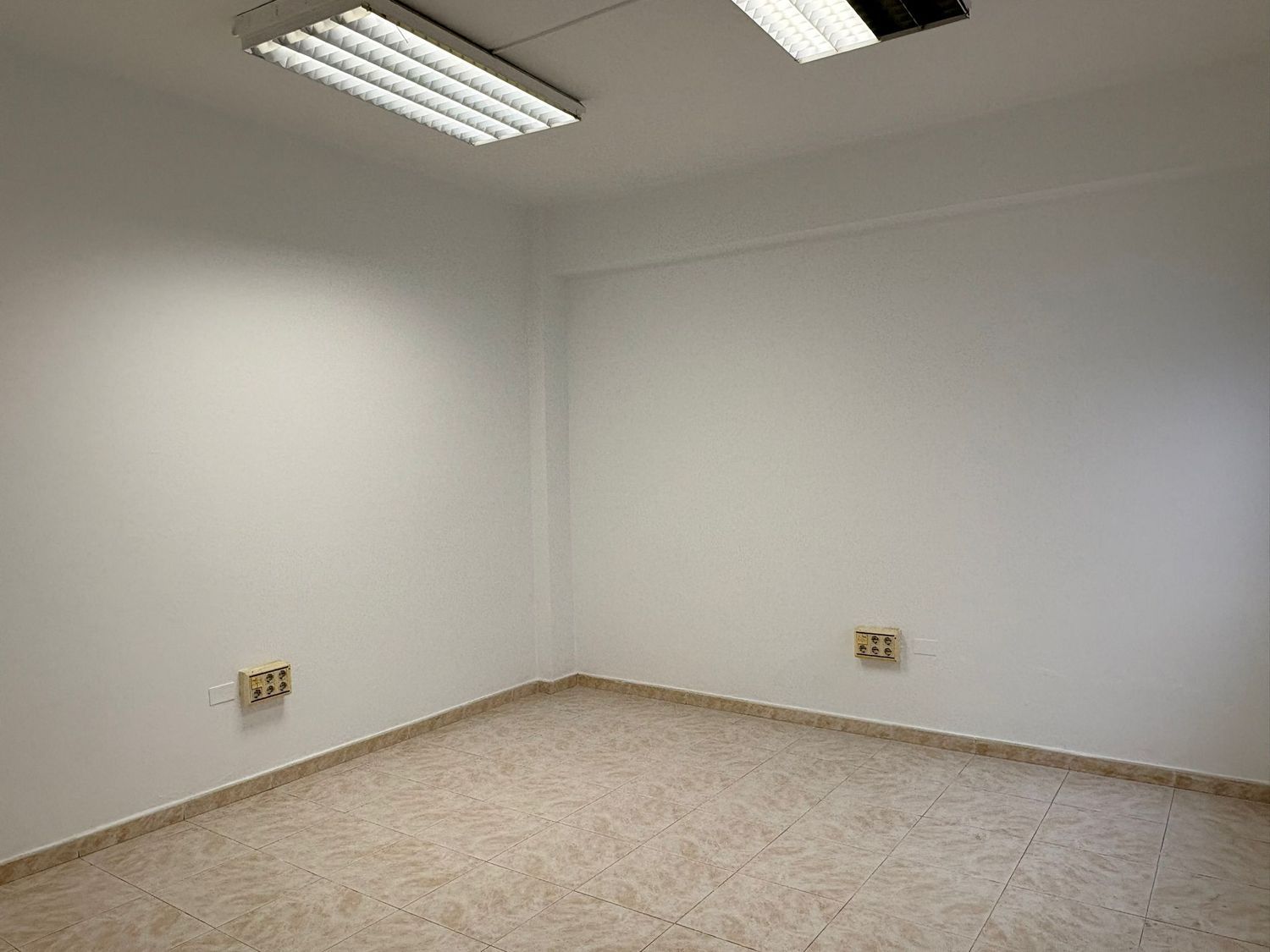 Oficinas en Palmas de Gran Canaria, Las, Arenales - Lugo - Avda Marítima — imagen 21