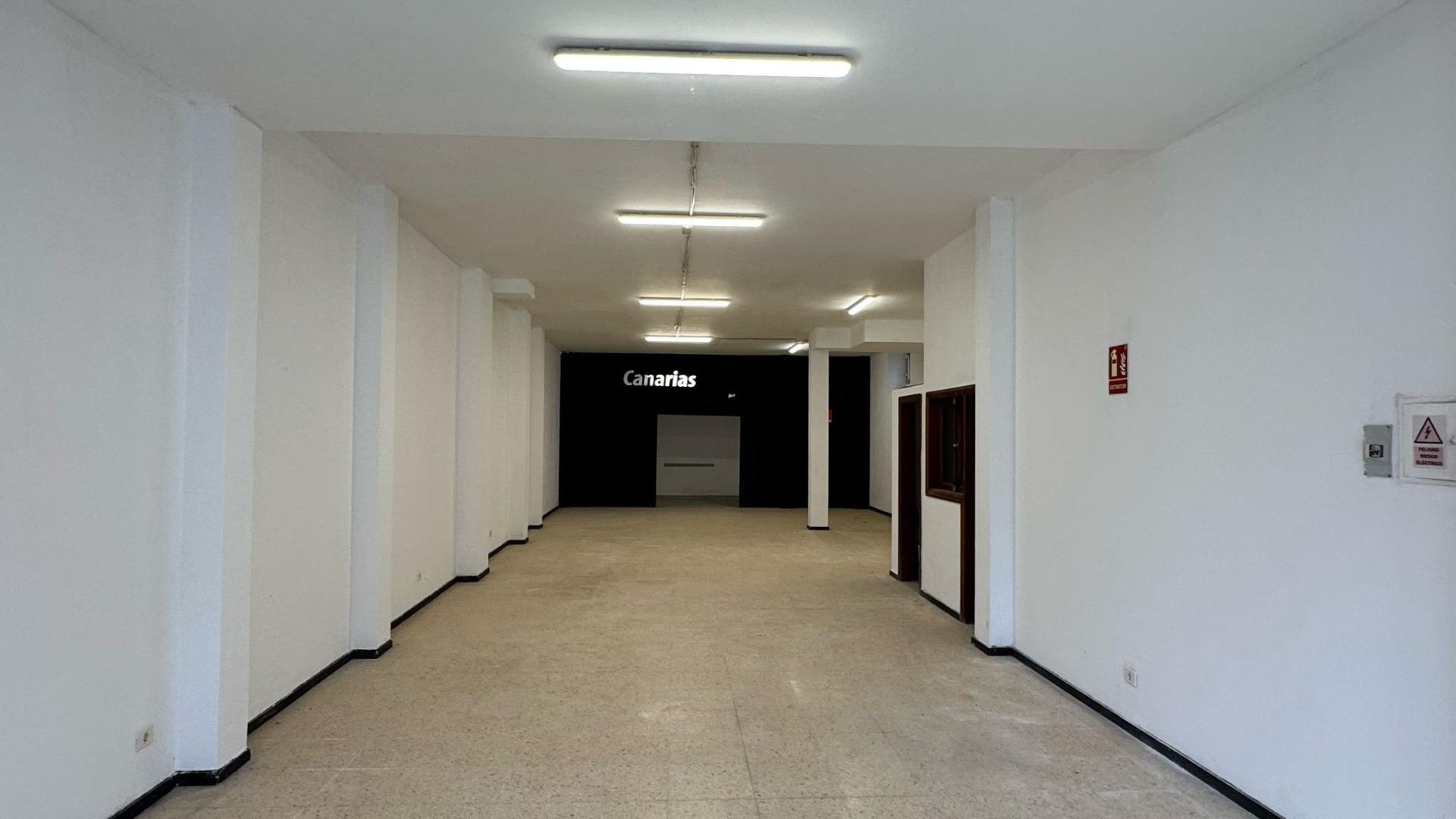 Locales o naves en Palmas de Gran Canaria, Las, Tamaraceite — imagen 2