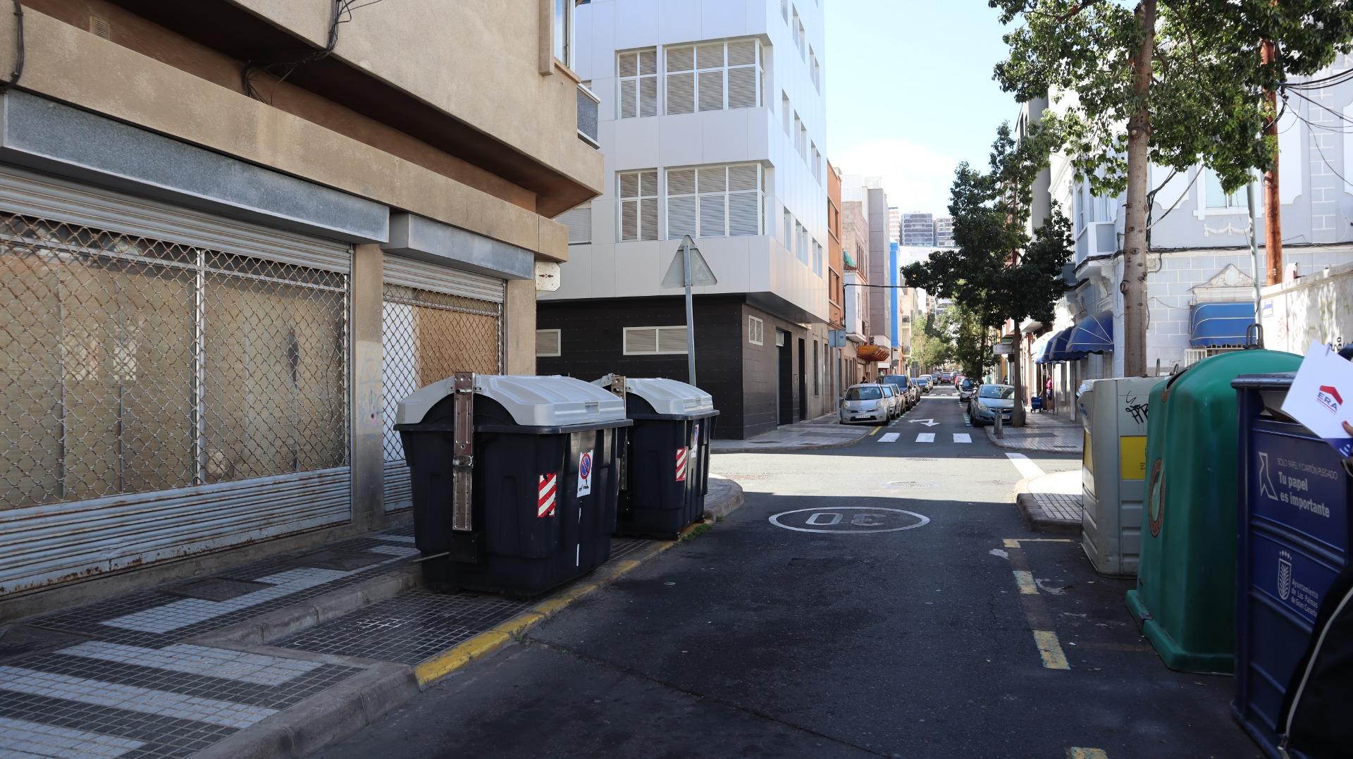 Locales o naves en Palmas de Gran Canaria, Las, Arenales — imagen 3