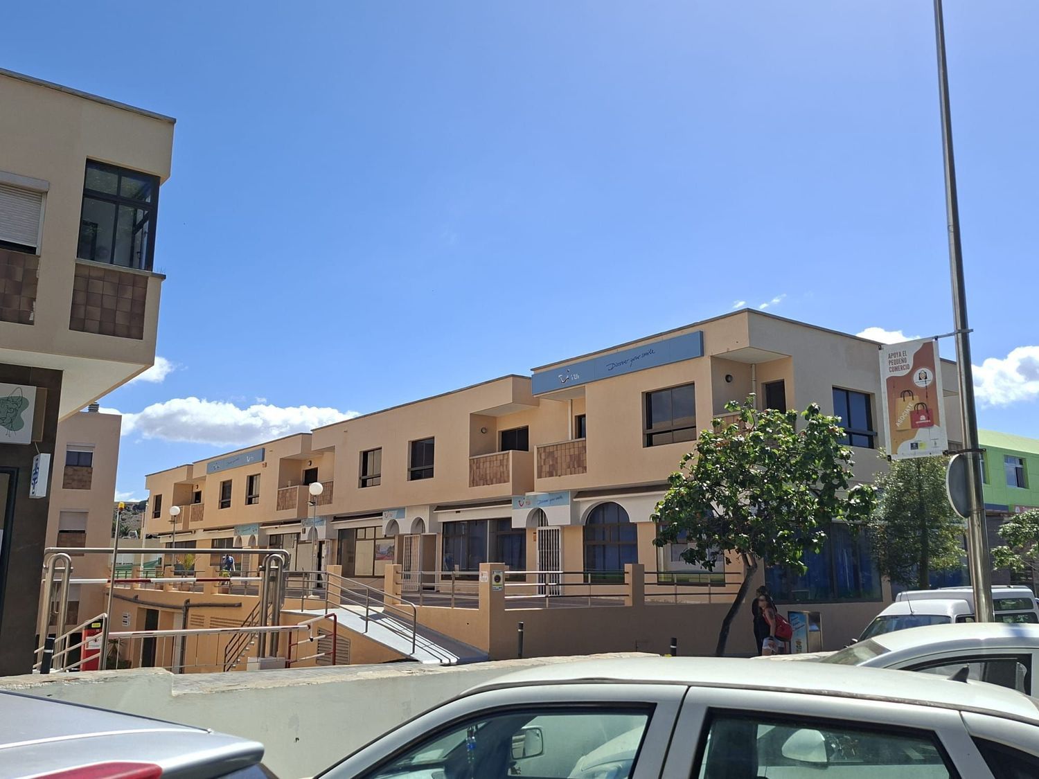 Edificios en San Bartolomé de Tirajana — imagen 2