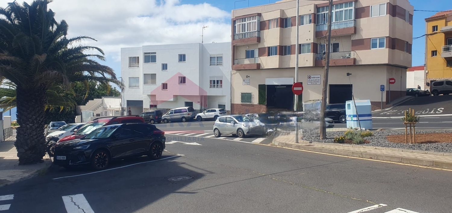 Terrenos en Santa Cruz de Tenerife, Barranco Grande — imagen 1