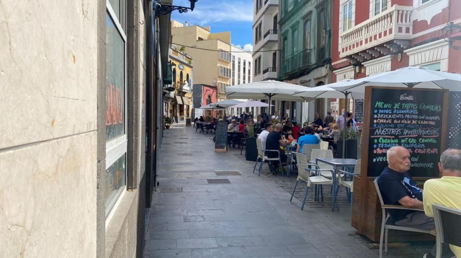 Locales o naves en Palmas de Gran Canaria, Las, Avda. Marítima — imagen 3