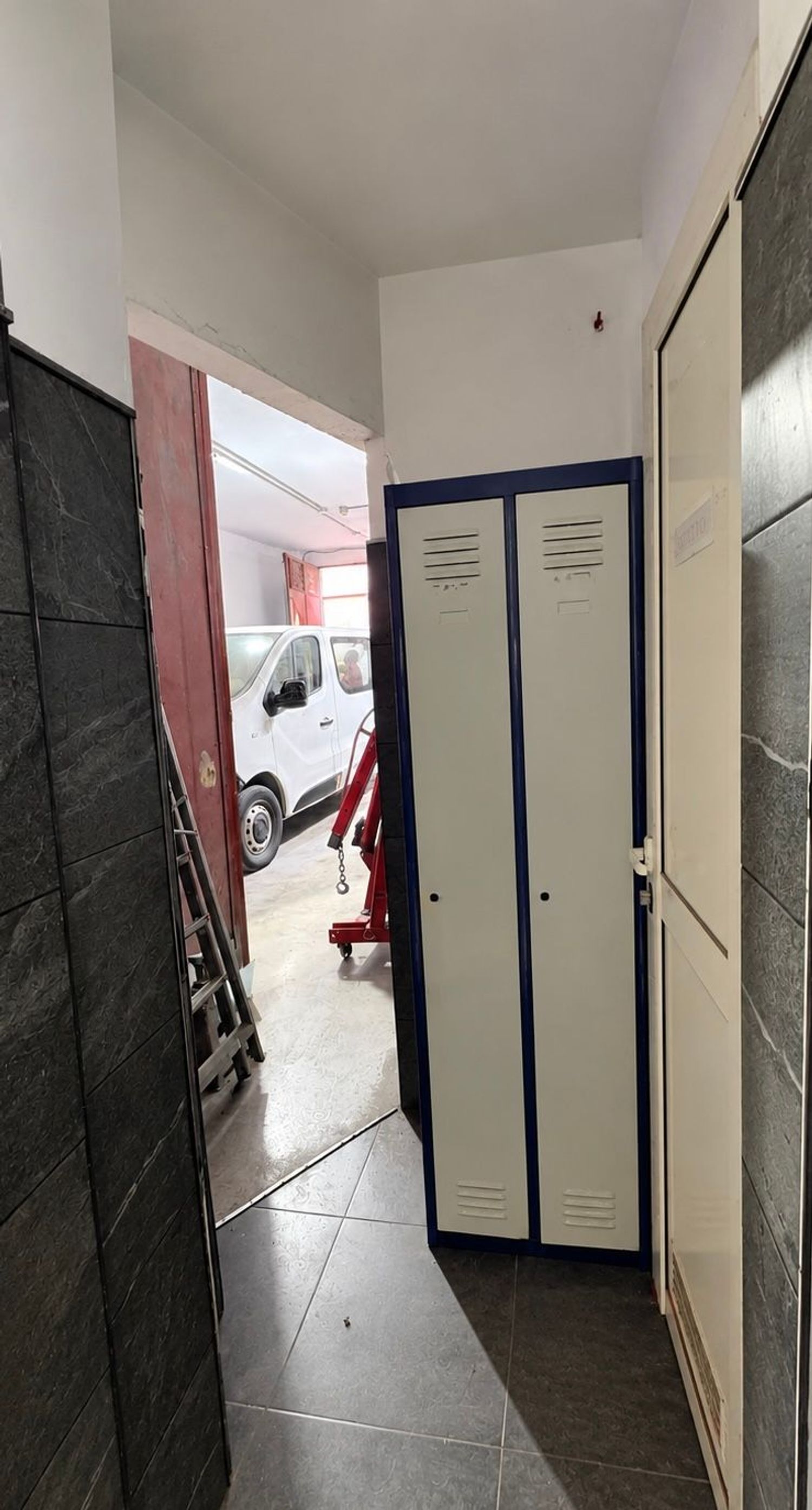 Locales o naves en Telde — imagen 2