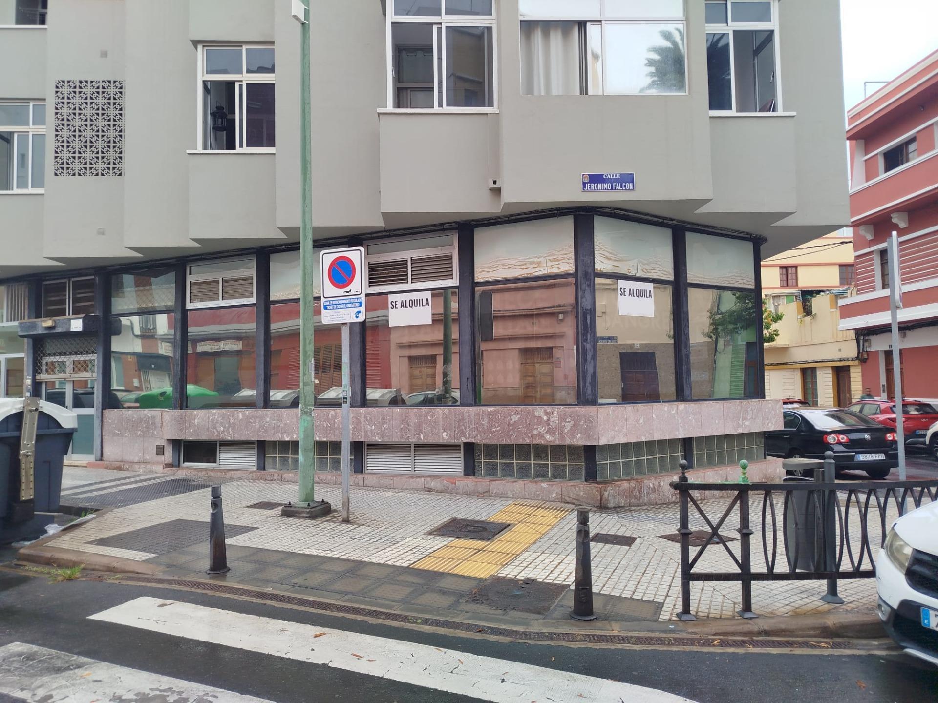Locales o naves en Palmas de Gran Canaria, Las, Arenales — imagen 2