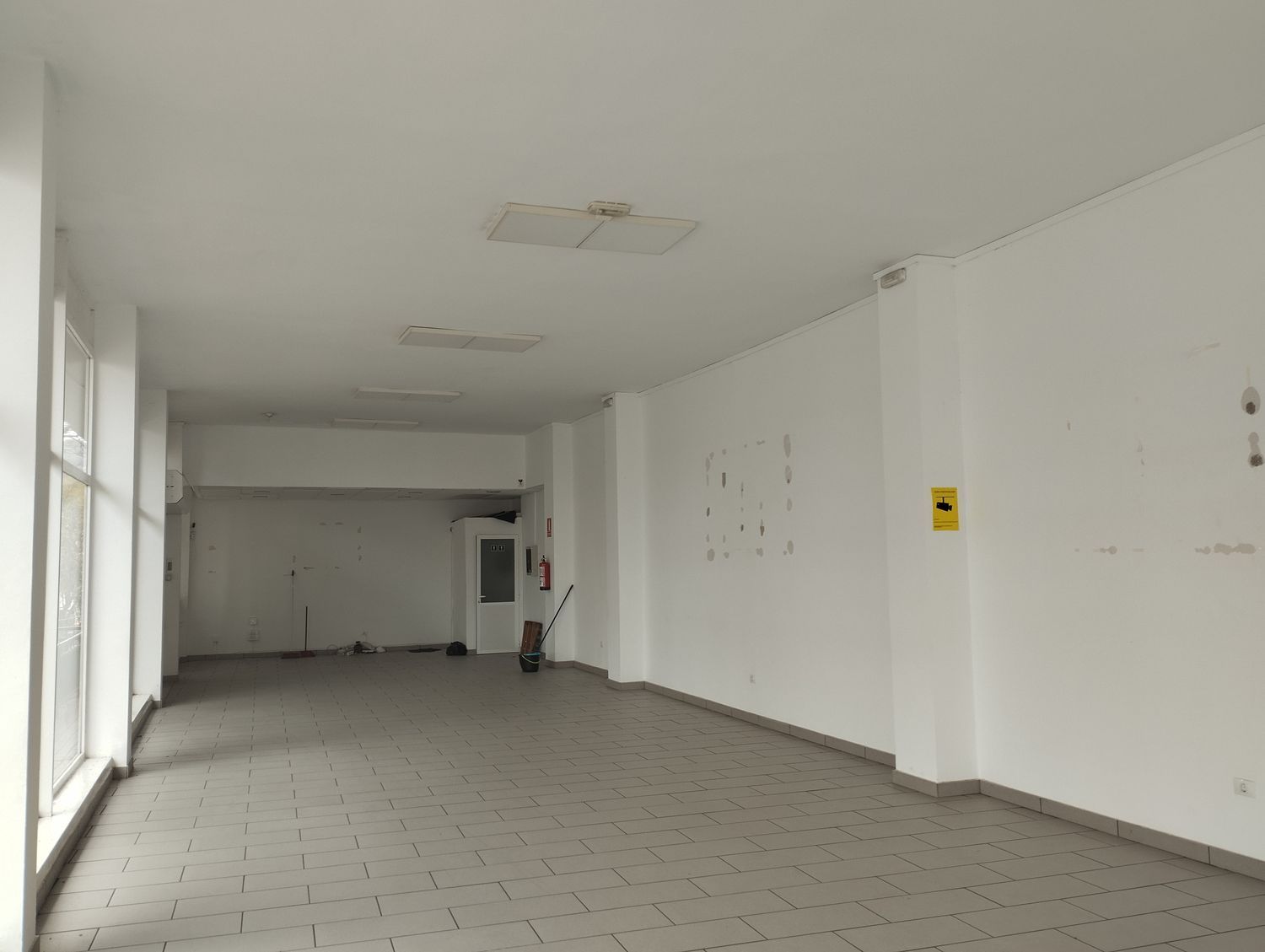 Locales o naves en Arucas — imagen 9