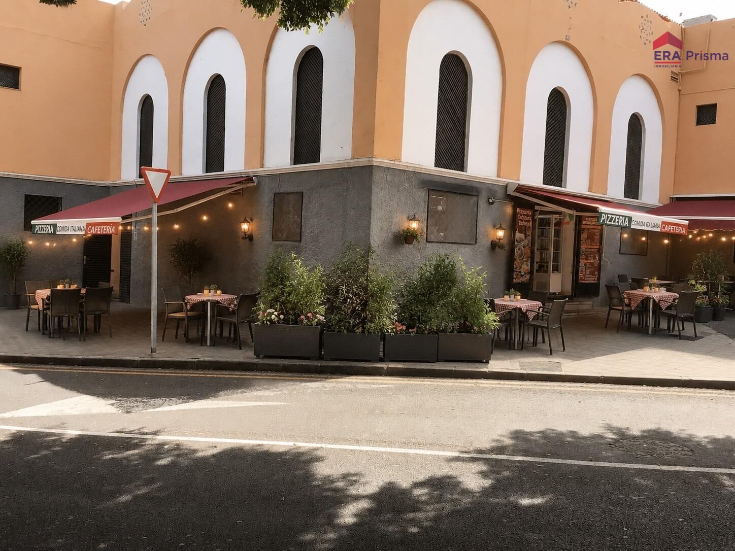 Locales o naves en Santa Cruz de Tenerife, Mercado — imagen 7