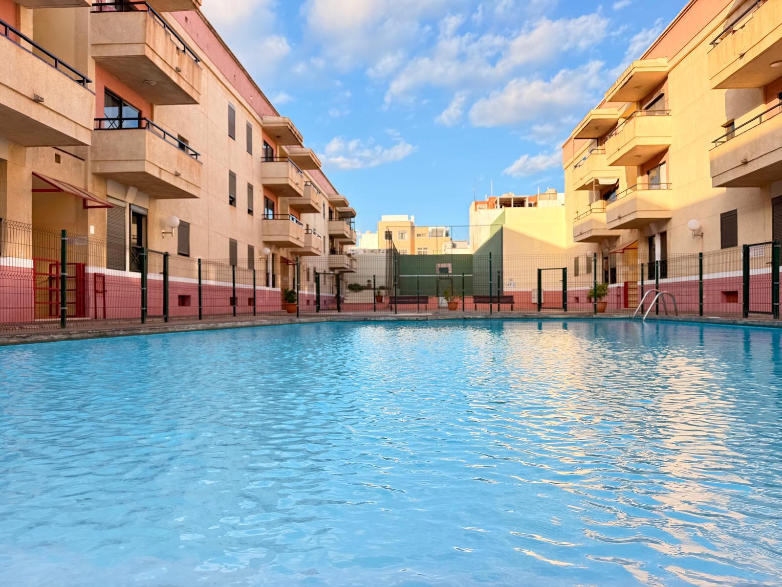 Pisos en Agüimes, Playa de Arinaga — imagen 1