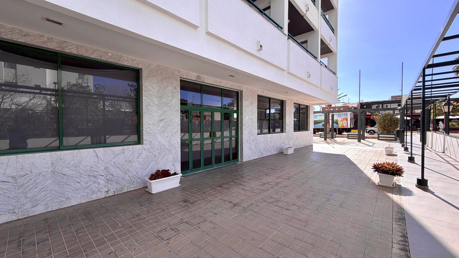 Locales o naves en San Bartolomé de Tirajana — imagen 5