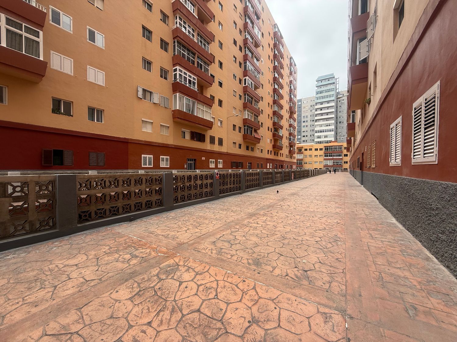 Pisos en Palmas de Gran Canaria, Las, Guanarteme — imagen 17