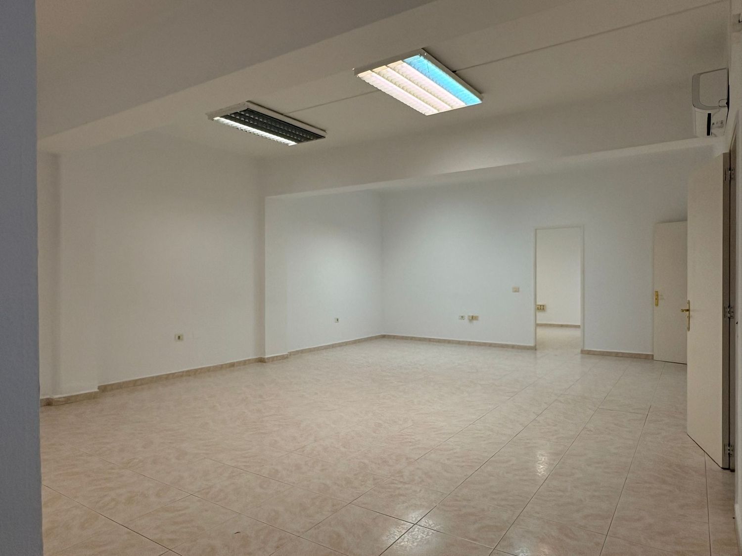 Oficinas en Palmas de Gran Canaria, Las, Arenales - Lugo - Avda Marítima — imagen 24
